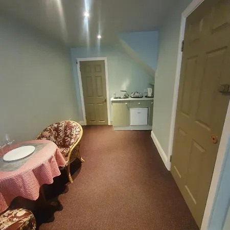 Junior Town Centre דנגרבן